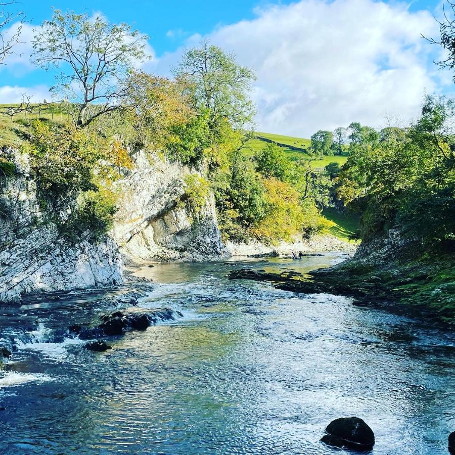 The Green At Burnsall Extérieur photo
